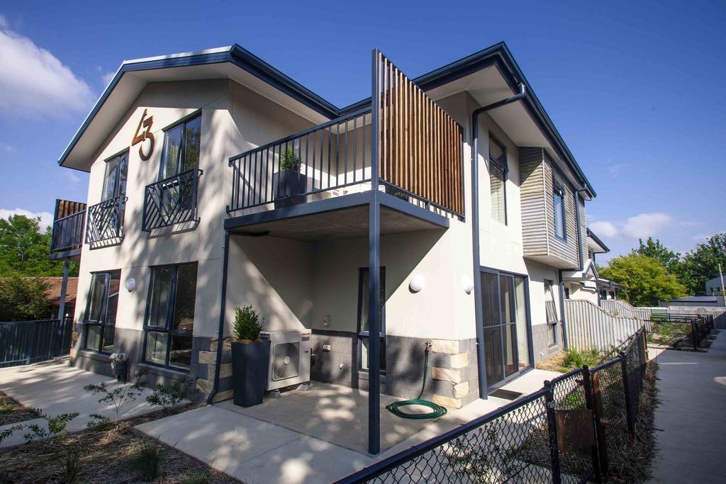 One Of A Kind Apartments Canberra Kültér fotó