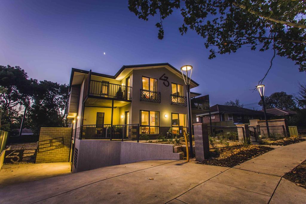 One Of A Kind Apartments Canberra Kültér fotó