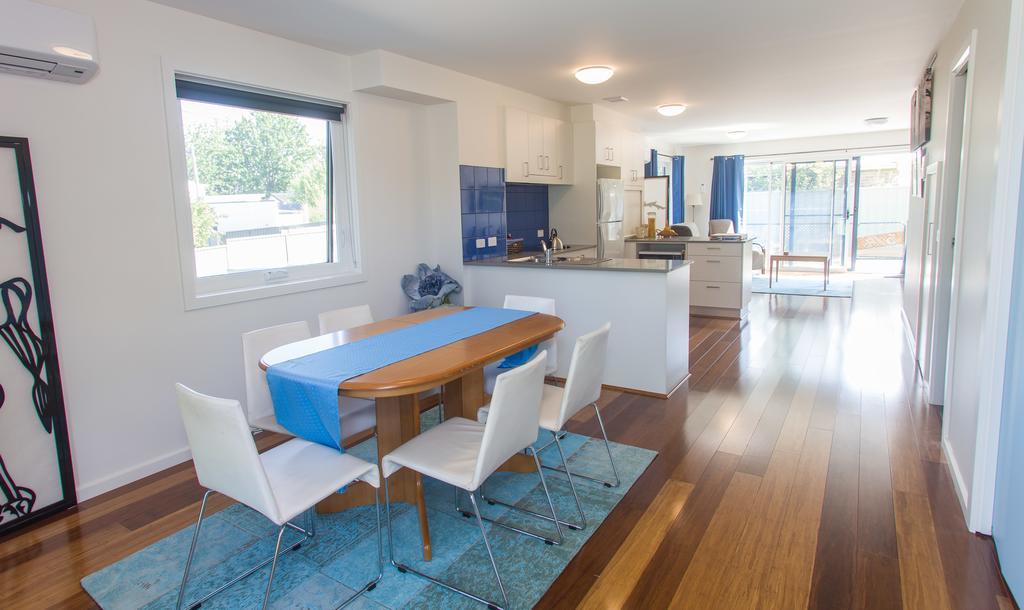 One Of A Kind Apartments Canberra Kültér fotó